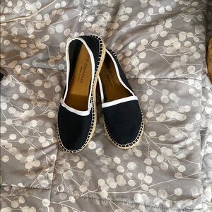 Black and White Espadrilles with Rope Edging